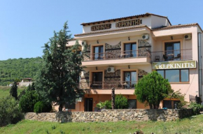 Гостиница Guesthouse Kerkinitis  Литотопос Ираклеа